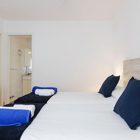 Sea Front Apartment In Marbella Center Ngoại thất bức ảnh