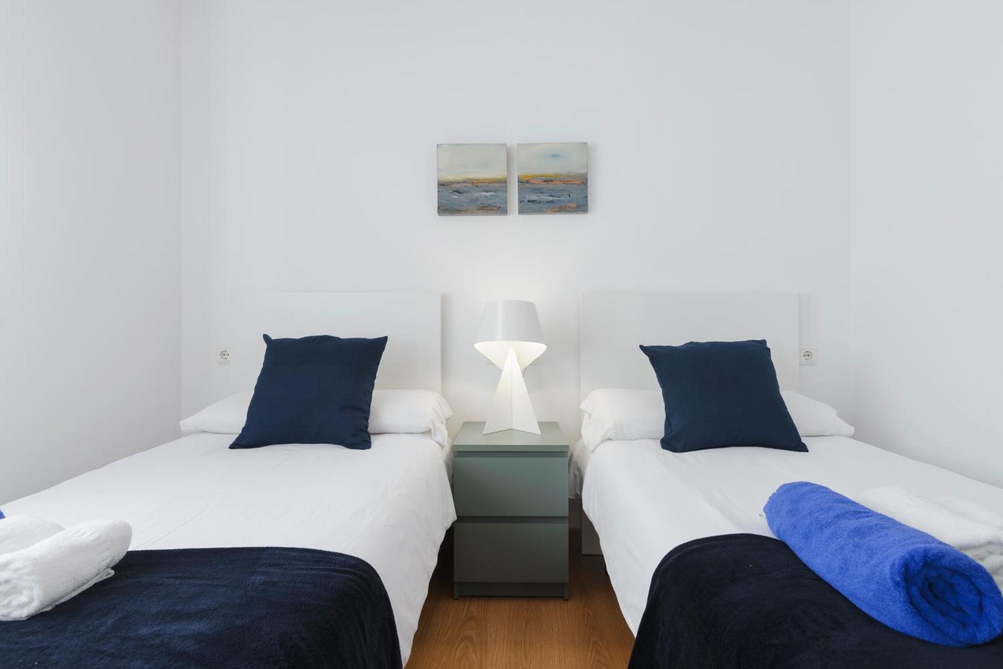 Sea Front Apartment In Marbella Center Ngoại thất bức ảnh
